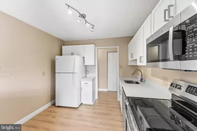 2311 Pimmit Drive #706, Falls Church, VA 22043 - Photo 17