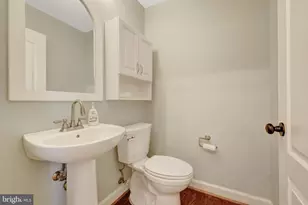 10588 Canterberry Rd, Fairfax Station, VA 22039 - Photo 15
