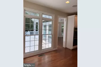 10588 Canterberry Road, Fairfax Station, VA 22039 - Photo 7