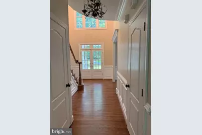 10588 Canterberry Road, Fairfax Station, VA 22039 - Photo 3