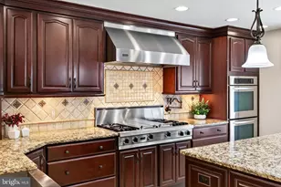 5522 Chestermill Dr, Fairfax, VA 22030 - Photo 15