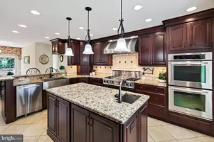 5522 Chestermill Dr, Fairfax, VA 22030 - Photo 17