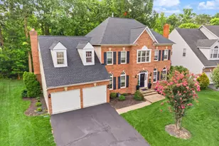 5667 Lonesome Dove Ct, Clifton, VA 20124 - Photo 3