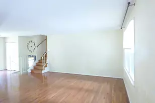 9715 Aspen Hollow Way, Fairfax, VA 22032 - Photo 11