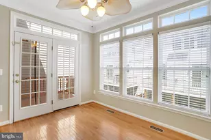 8482 Hallie Rose St, Alexandria, VA 22309 - Photo 11