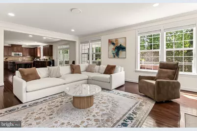 8901 Hargrove Court, Fairfax, VA 22031 - Photo 15