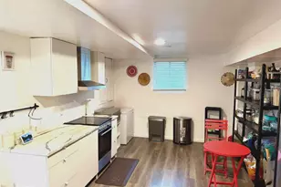 6018 Walhaven Dr, Alexandria, VA 22310 - Photo 19