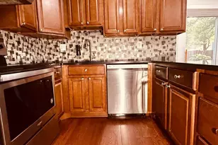 2379 Southgate Square, Reston, VA 20191 - Photo 13