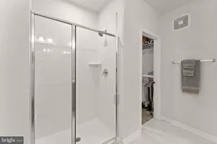 13537 Innovation Station Loop, Herndon, VA 20171 - Photo 29