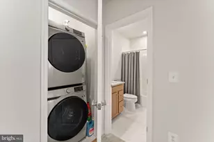 13537 Innovation Station Loop, Herndon, VA 20171 - Photo 37