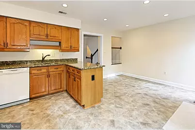 6153 Braeleigh Lane, Alexandria, VA 22315 - Photo 13