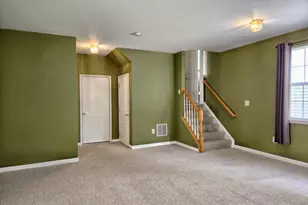 13906 Gothic Dr, Centreville, VA 20121 - Photo 43