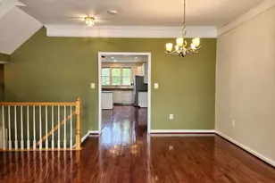 13906 Gothic Dr, Centreville, VA 20121 - Photo 11