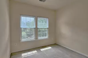 13906 Gothic Dr, Centreville, VA 20121 - Photo 37
