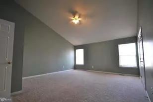 4119 Brookgreen Dr, Fairfax, VA 22033 - Photo 9