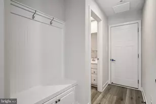 13983 Airfoil Rd, Herndon, VA 20171 - Photo 11