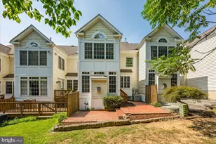 5642 Governors Pond Cir, Alexandria, VA 22310 - Photo 19