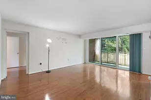 1423 Northgate Square, Reston, VA 20190 - Photo 3