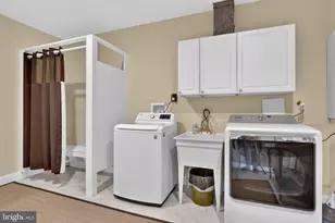 11801 Riders Ln, Reston, VA 20191 - Photo 21