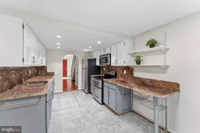 2235 Wheelwright Court, Reston, VA 20191 - Photo 9