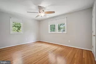 1633 Warner Ave, McLean, VA 22101 - Photo 11