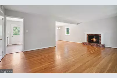 1633 Warner Avenue, McLean, VA 22101 - Photo 3