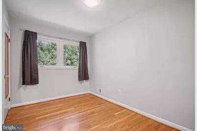 1633 Warner Avenue, McLean, VA 22101 - Photo 9