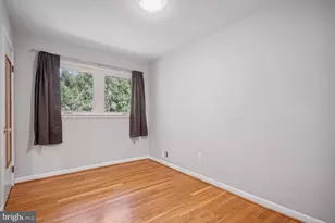 1633 Warner Ave, McLean, VA 22101 - Photo 9
