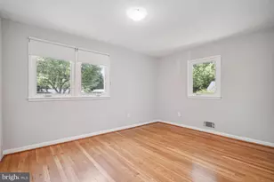 1633 Warner Ave, McLean, VA 22101 - Photo 7