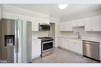 1633 Warner Avenue, McLean, VA 22101 - Photo 5