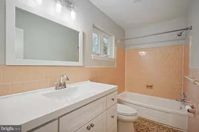 1633 Warner Avenue, McLean, VA 22101 - Photo 9