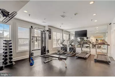 1641 International Drive #TH-24, McLean, VA 22102 - Photo 25