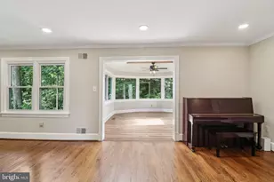 7518 Old Dominion Dr, McLean, VA 22102 - Photo 19