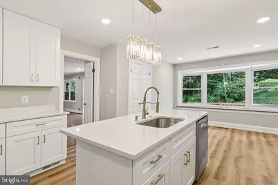 7518 Old Dominion Drive, McLean, VA 22102 - Photo 13