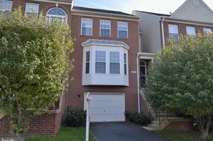 8933 Royal Astor Way, Fairfax, VA 22031 - Photo 1