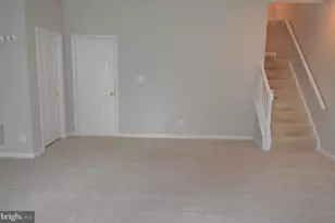 8933 Royal Astor Way, Fairfax, VA 22031 - Photo 43