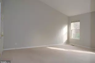 8933 Royal Astor Way, Fairfax, VA 22031 - Photo 25