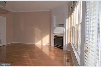 8933 Royal Astor Way, Fairfax, VA 22031 - Photo 13