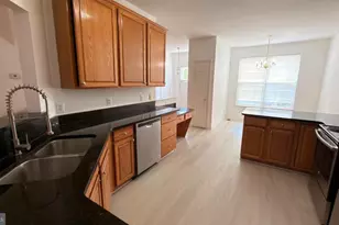 2911 Jessica Ct, Vienna, VA 22181 - Photo 5