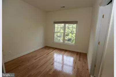 2339 Sandburg Street, Dunn Loring, VA 22027 - Photo 17