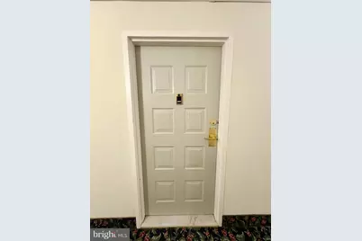6800 Fleetwood Road #208, McLean, VA 22101 - Photo 1