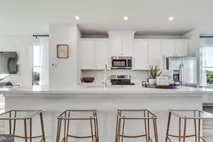 14198 Gypsum Loop, Chantilly, VA 20151 - Photo 5