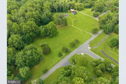 11201 Stuart Mill Road, Oakton, VA 22124 - Photo 9