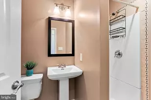 14828 Edman Cir, Centreville, VA 20121 - Photo 23