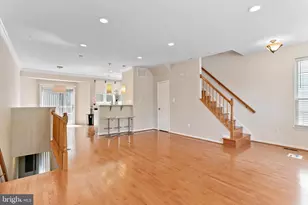 14828 Edman Cir, Centreville, VA 20121 - Photo 5