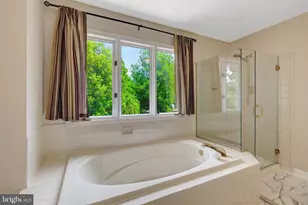 1502 Snowflake Ct, Herndon, VA 20170 - Photo 39