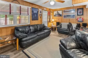 8113 Loving Forest Ct, Springfield, VA 22153 - Photo 37