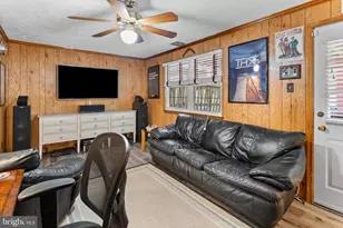 8113 Loving Forest Ct, Springfield, VA 22153 - Photo 39