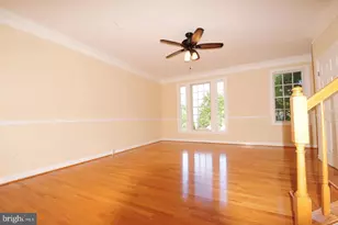 4379 Thomas Brigade Ln, Fairfax, VA 22033 - Photo 3