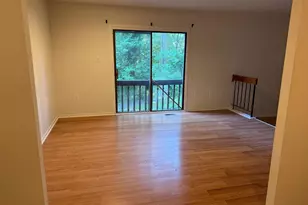 5808 Jacksons Oak Ct, Burke, VA 22015 - Photo 3